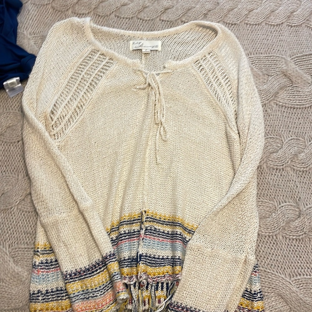 Beach like sweater